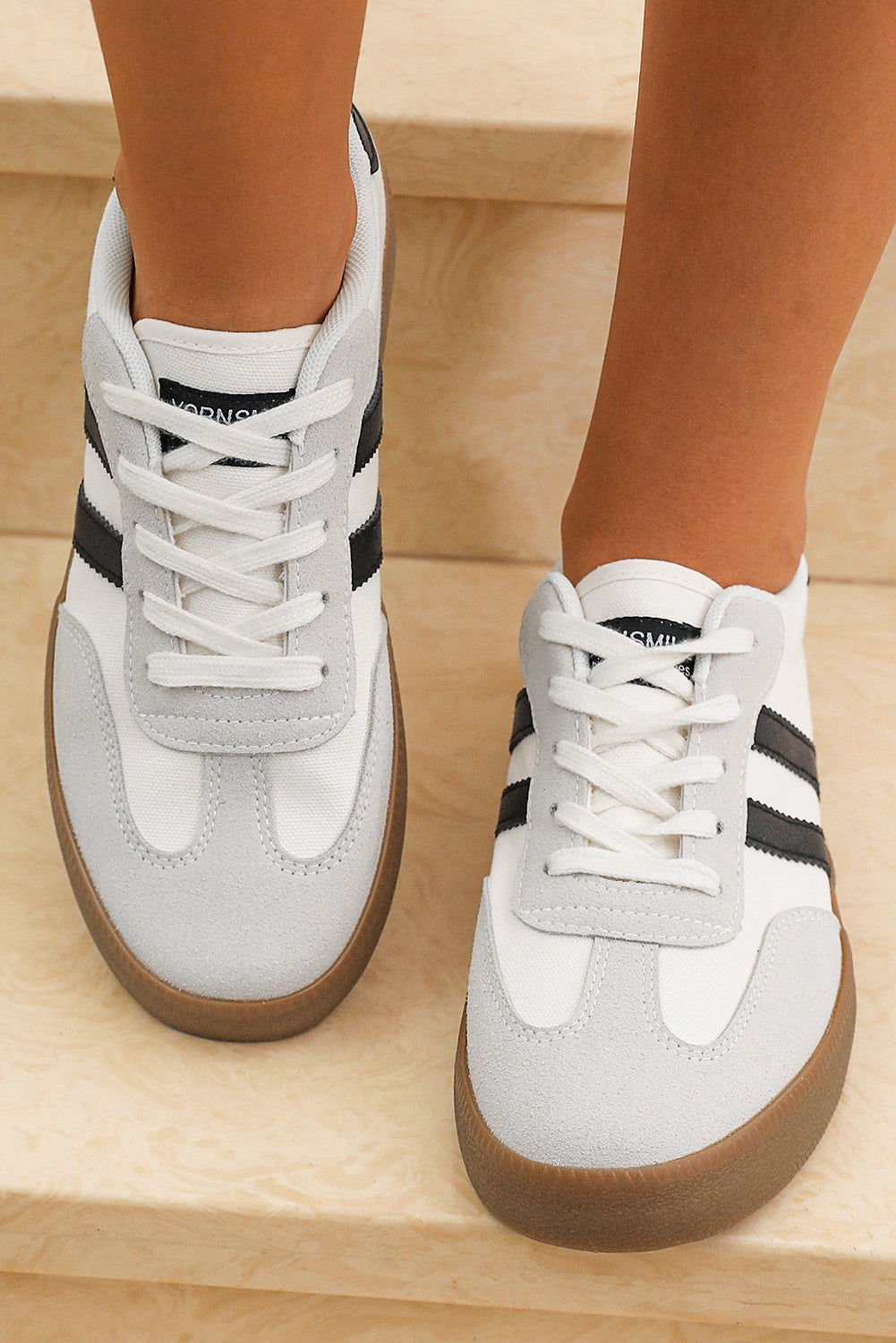 Olina | Zapatillas planas con rayas negras