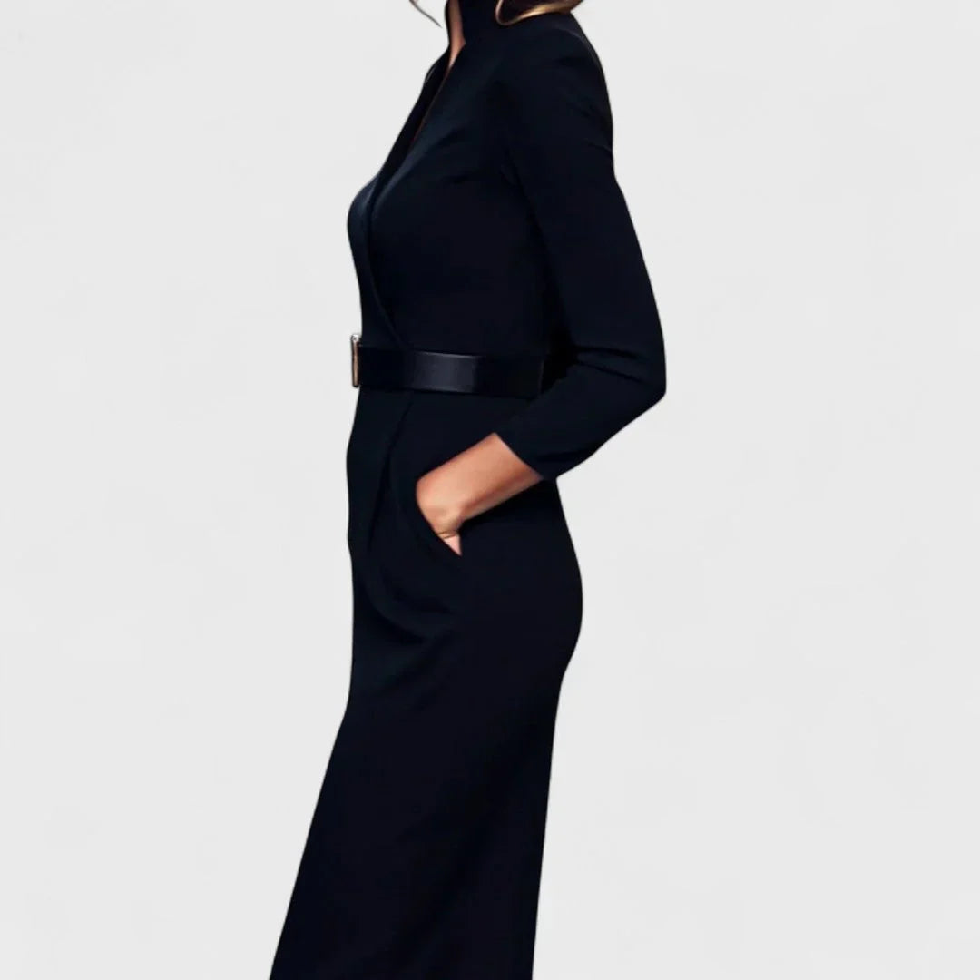 Noelia | Elegante vestido con cinturón y cuello alto