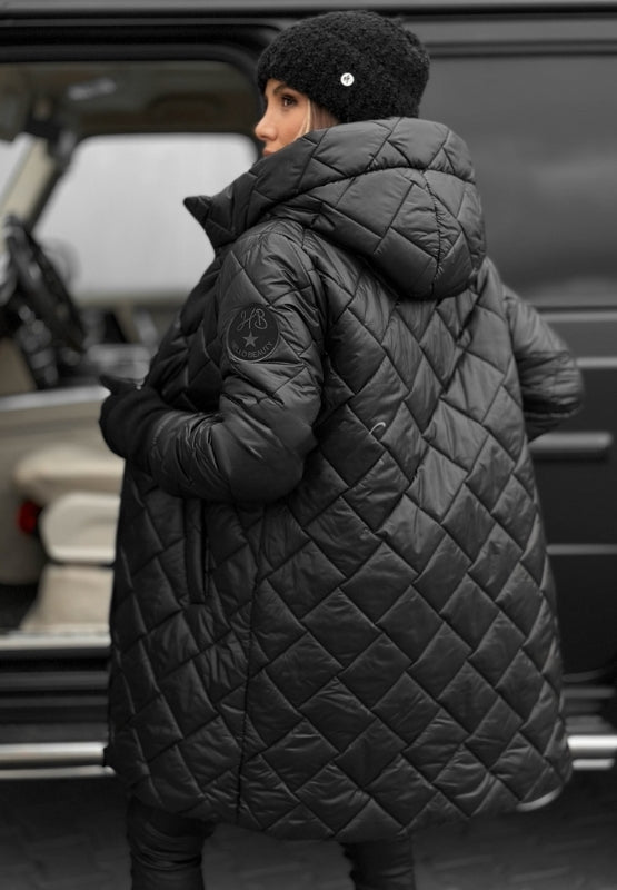 Vera – Abrigo acolchado con capucha para un calor y una elegancia perfectos en invierno