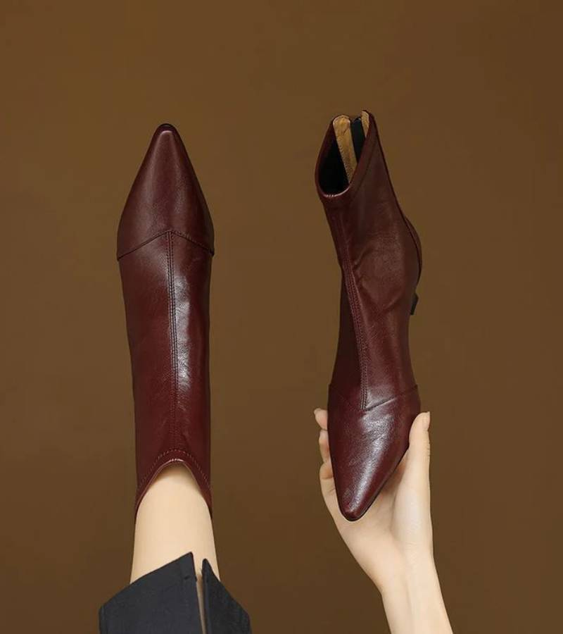 Fulvia - Botines minimalistas de piel con tacón medio