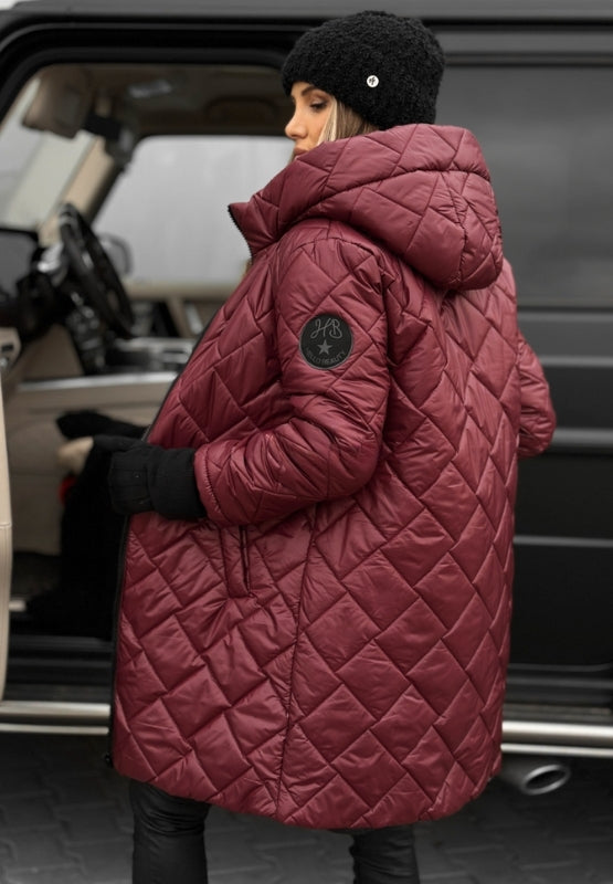 Vera – Abrigo acolchado con capucha para un calor y una elegancia perfectos en invierno