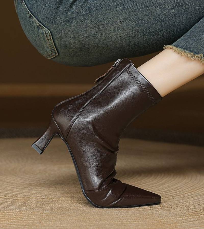 Fulvia - Botines minimalistas de piel con tacón medio