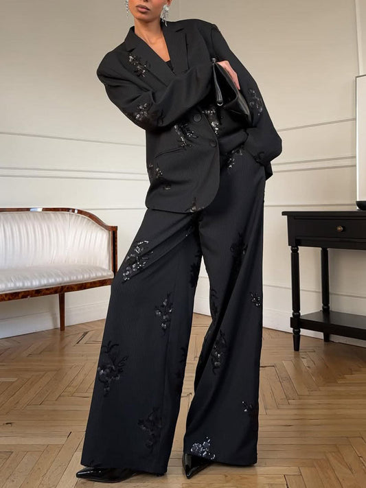 Conjunto de Blazer y Pantalón Adornados con Lentejuelas