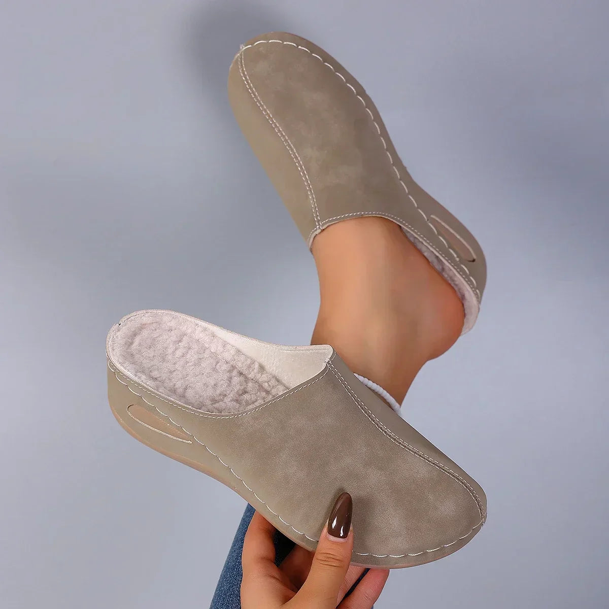 Zapatillas ortopédicas con comodidad diaria y un estilo atemporal para el hogar