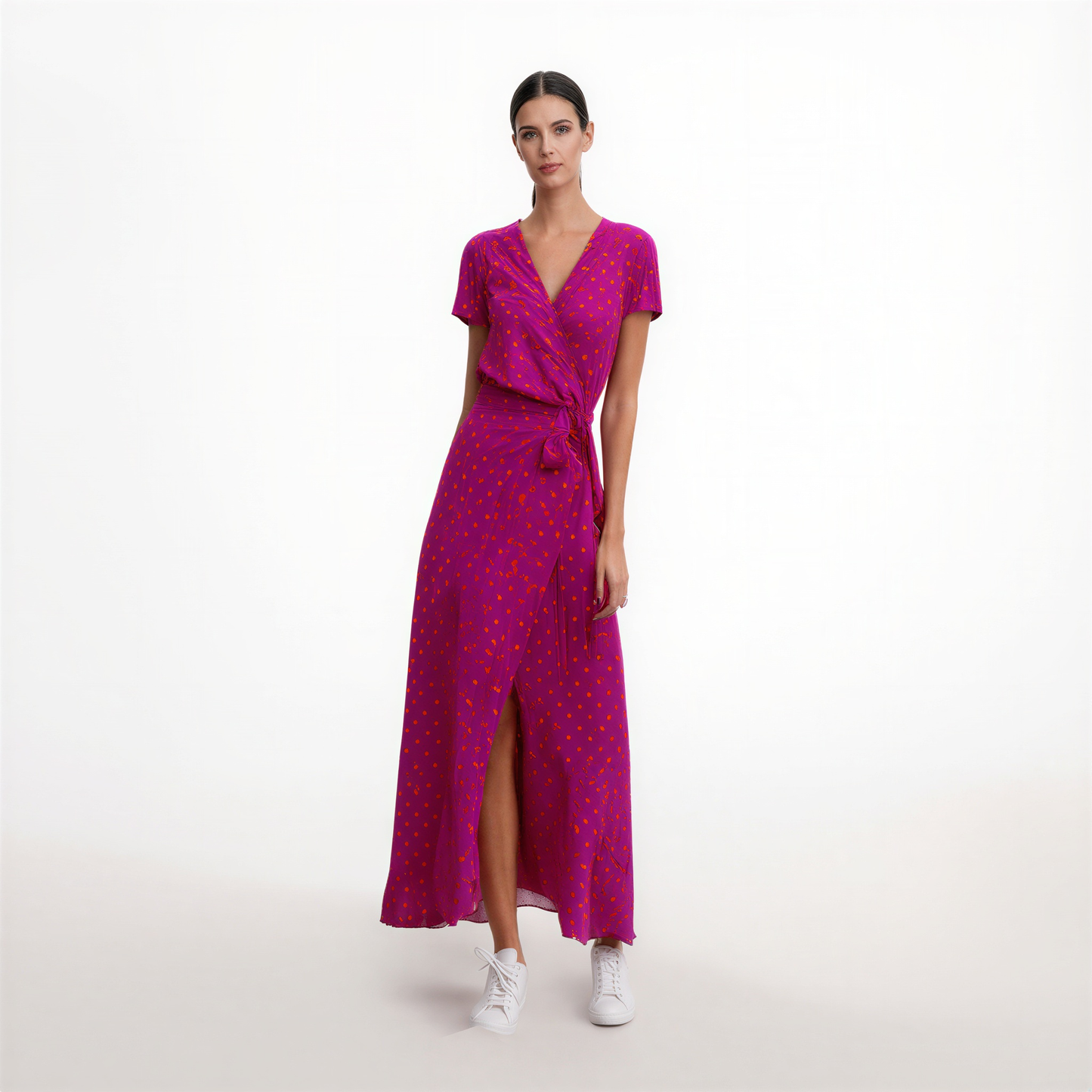 Elvira - Vestido elegante con escote en V y corte moldeador.