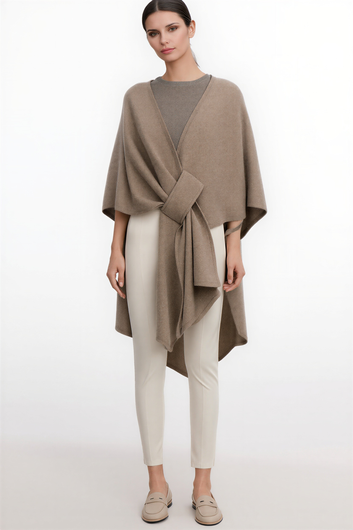 Carla | Poncho de Punto Suave y Elegante