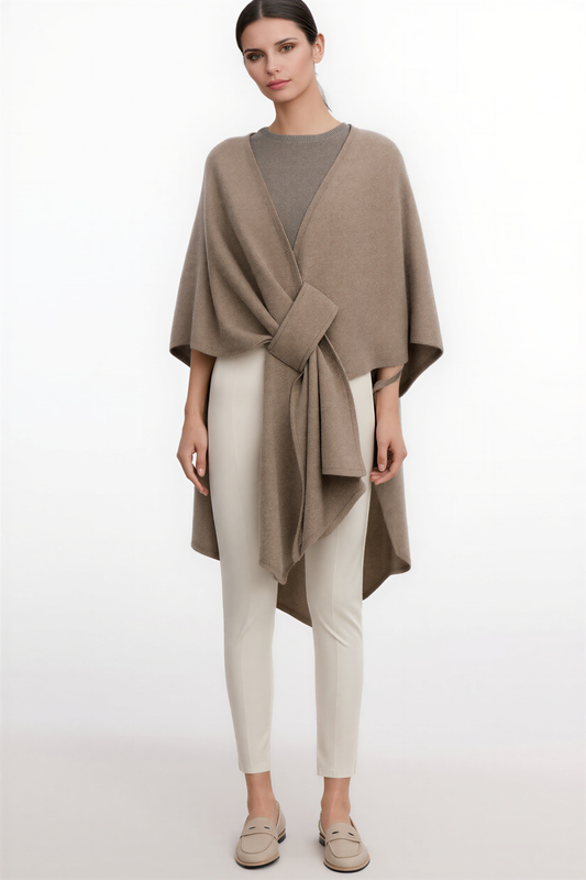 Carla | Poncho de Punto Suave y Elegante