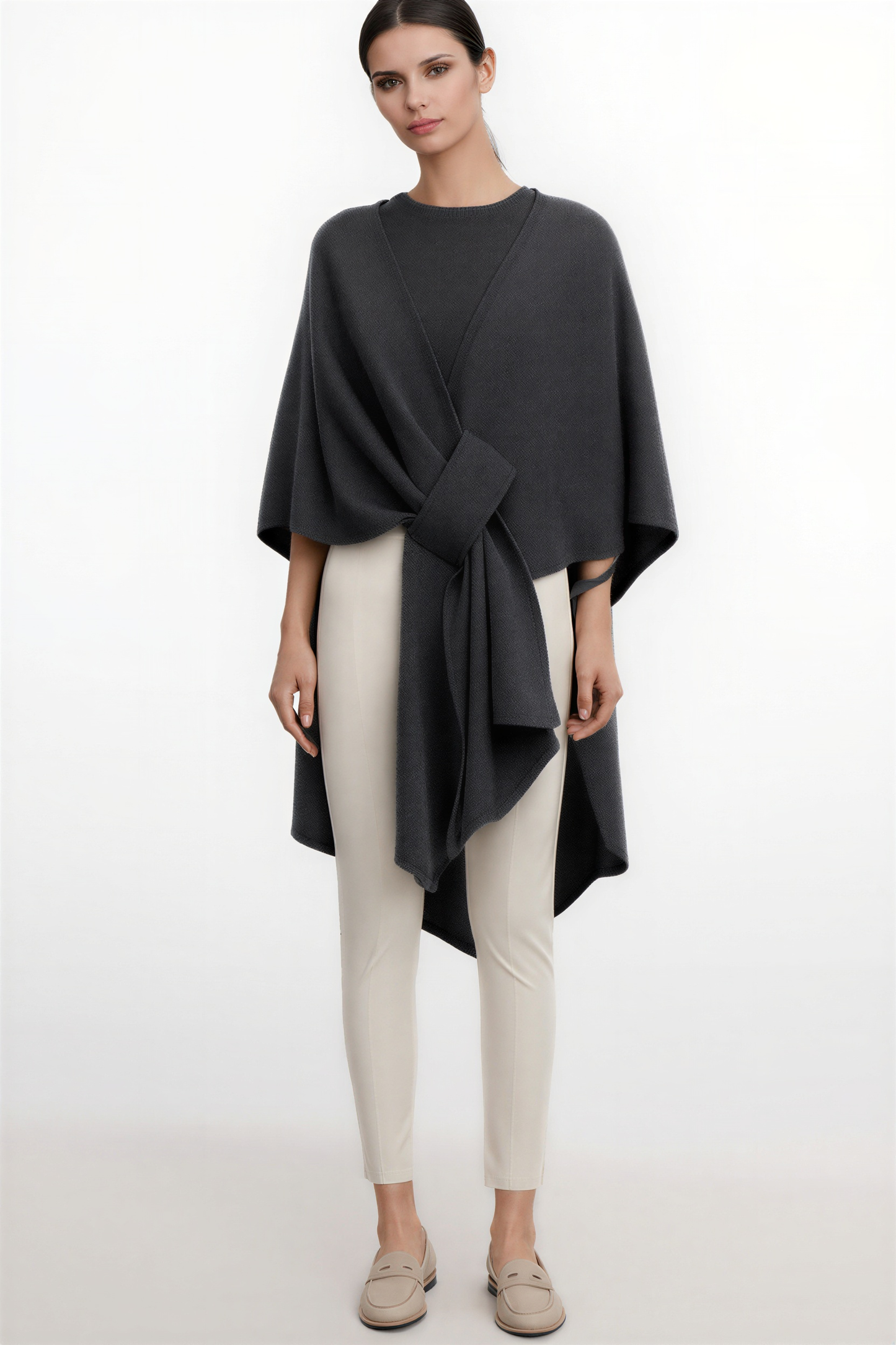 Carla | Poncho de Punto Suave y Elegante