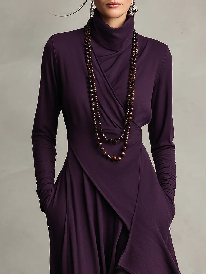 Ariadna | Vestido largo plisado asimétrico con cuello alto