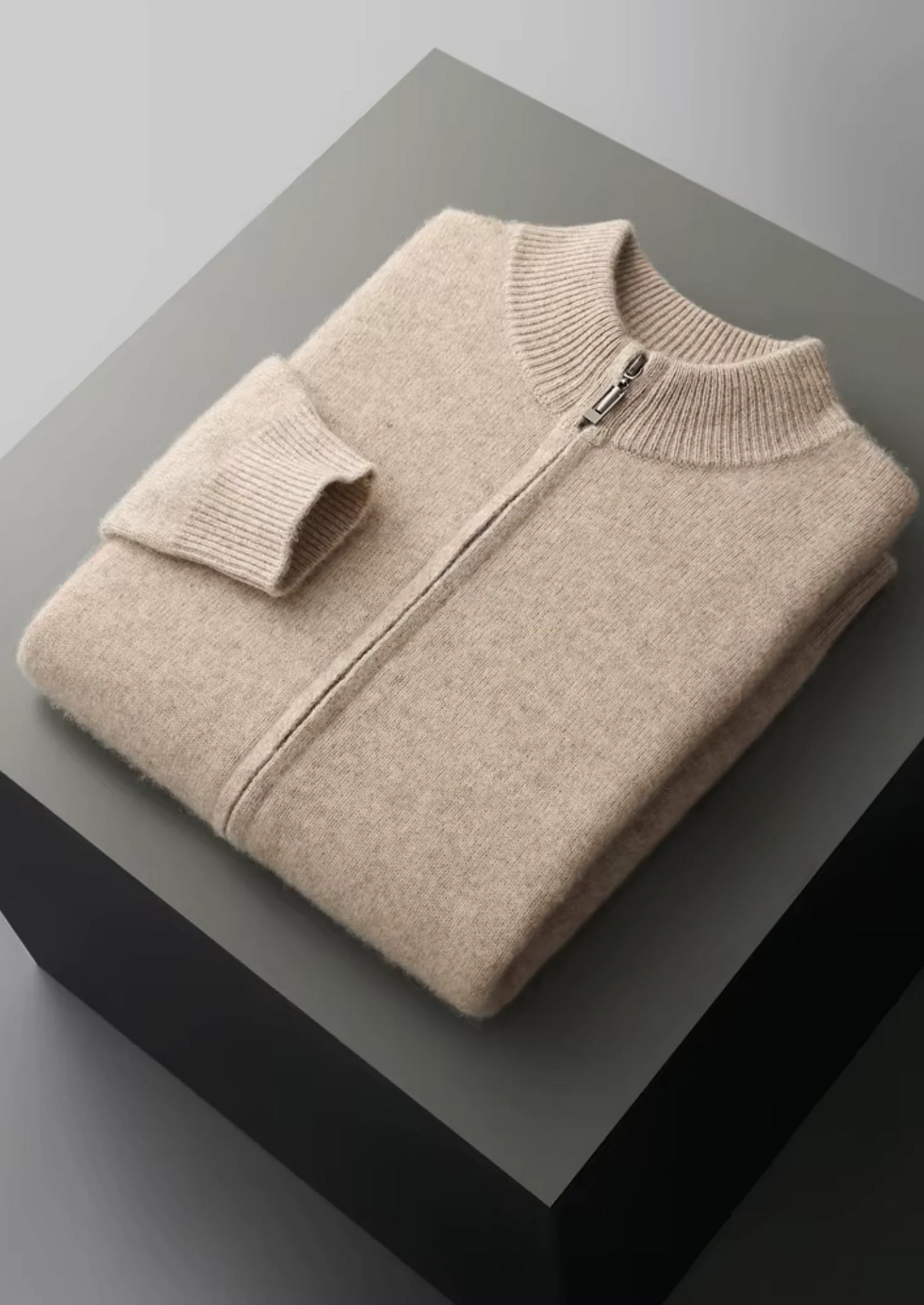 Mirage Gris Sweater | Suéter premium de lana con cremallera y acabado afelpado