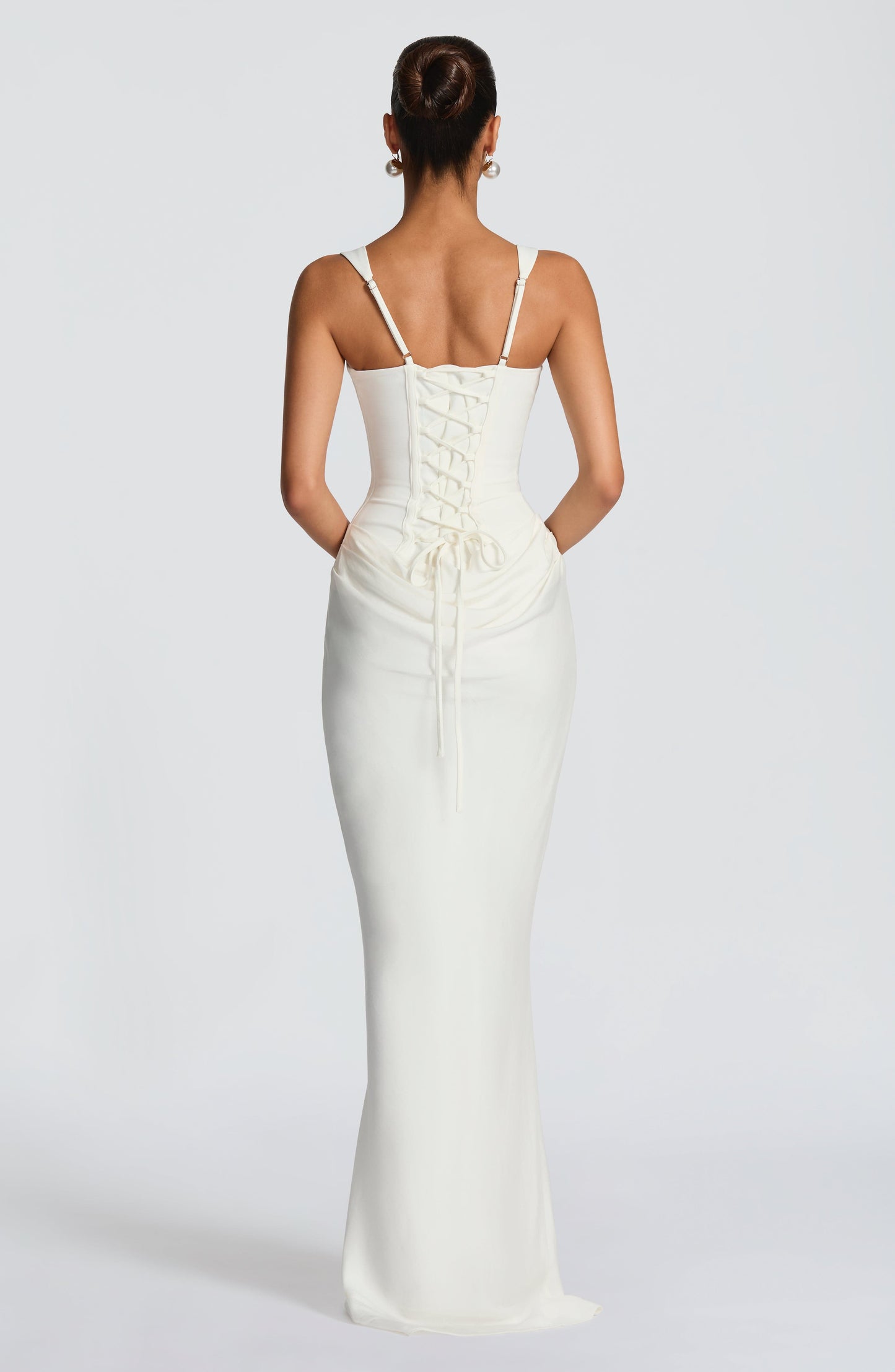 Leonor ❘ Vestido maxi con escote cuadrado