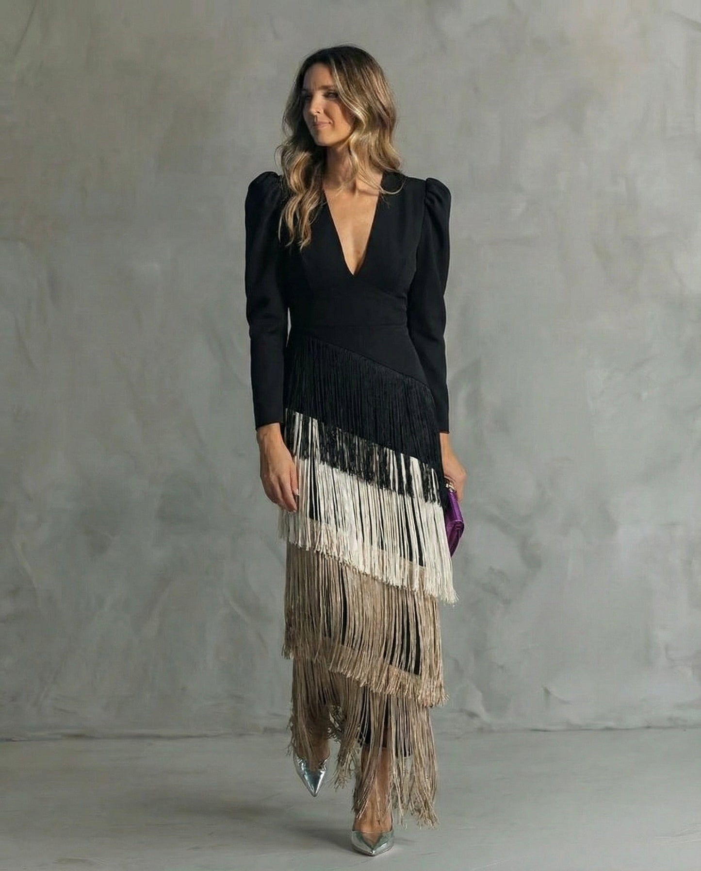 Clara | Vestido elegante con mangas de flecos
