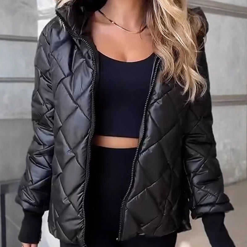 Chaqueta Jessica con capucha y relleno térmico