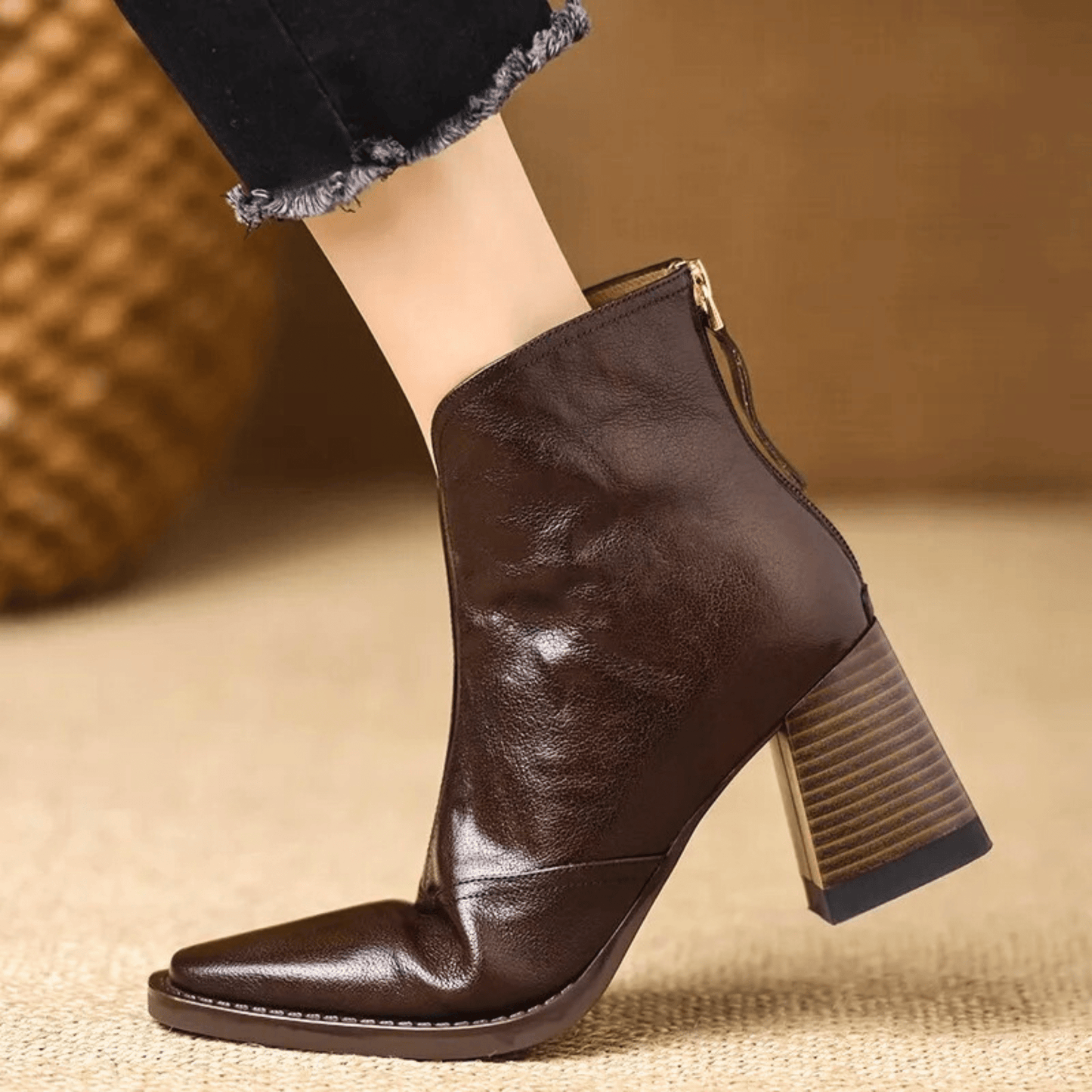 Sorolla™ | Botines de lujo con tacón medio